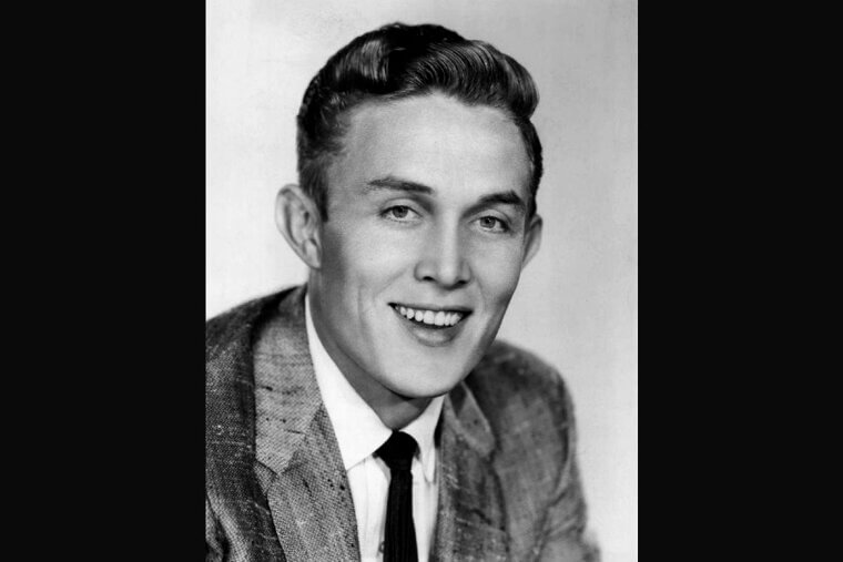 Giant Actor John Minto Inspires Jimmy Dean's Heroic Legend "Big Bad John"