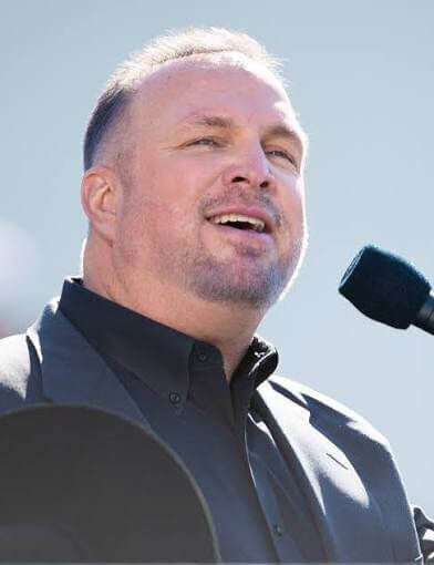 Moving Movie Moment Inspires Tony Arata and Garth Brooks' Classic "The Dance"