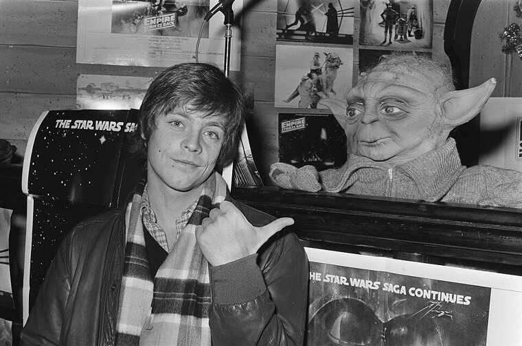 Mark Hamill: The Farm Boy Lost in "Luke Skywalker" in "Star Wars"