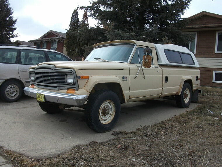 21. Jeep J20 (1974–1988)