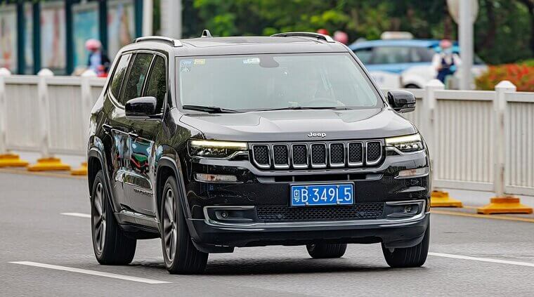 35. Jeep Commander (2006–2010)