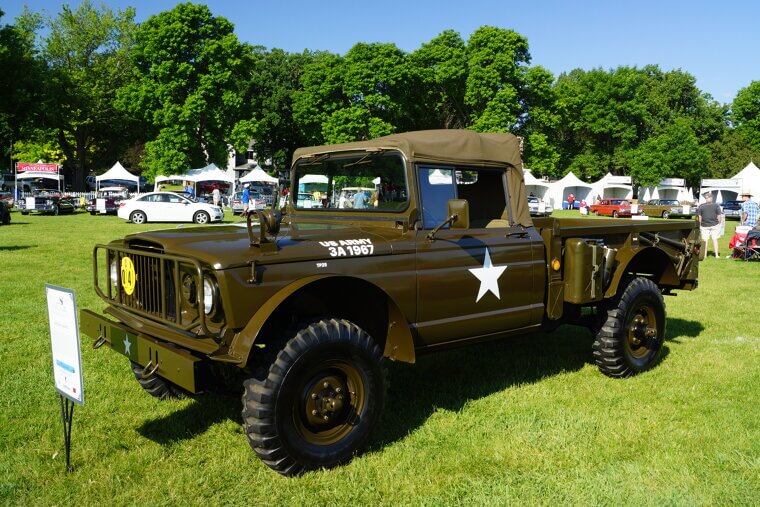 Jeep M715
