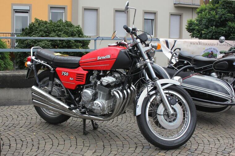 Benelli Sei 750