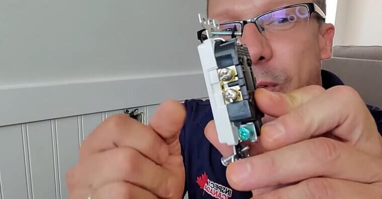 Reversing Hot and Neutral