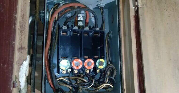 Using Wrong-Sized Fuses in Older Systems