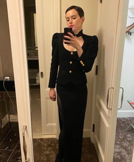 Daisy Ridley and Endometriosis and PC)S