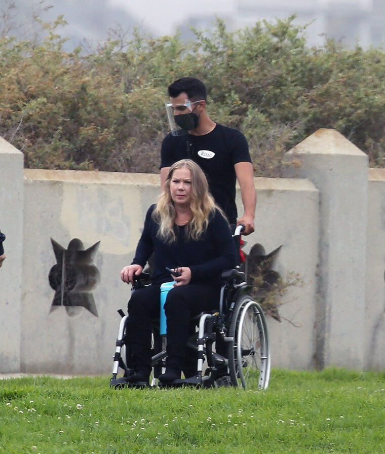 Christina Applegate and MS