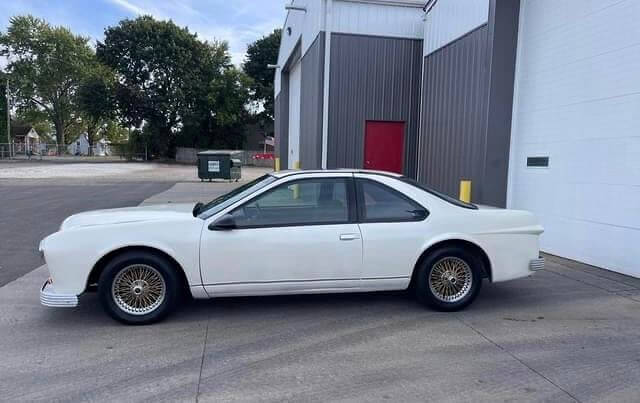 Ford Thunderbird (1990s)