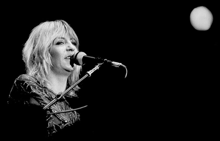 Christine McVie's Secret Affair With the Band's Lighting Director Inspired Fleetwood Mac's "You Make Loving Fun"