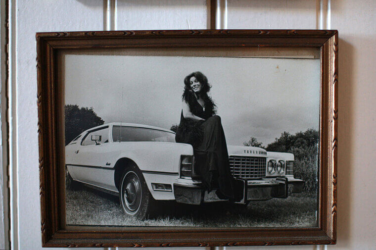 Arlo Guthrie's Unbelievable Thanksgiving Adventure With Alice Brock Inspired Arlo Guthrie's "Alice's Restaurant Massacree"