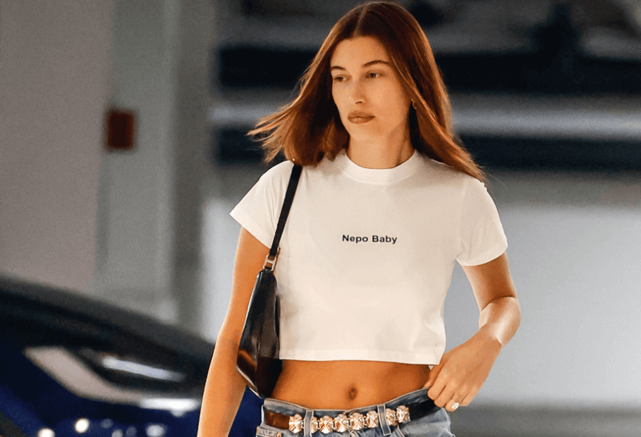 할리우드 네포 아기의 세계에 대해 자세히 알아보기