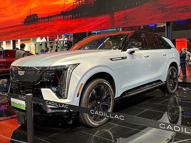 Cadillac Escalade IQ (2025)