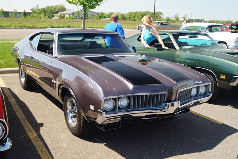 Oldsmobile Cutlass W-31