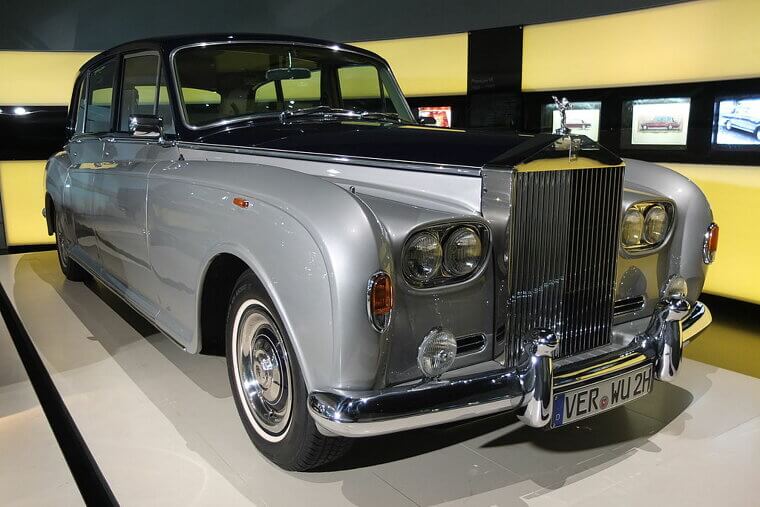 Rolls-Royce Phantom VI (1968–1990)