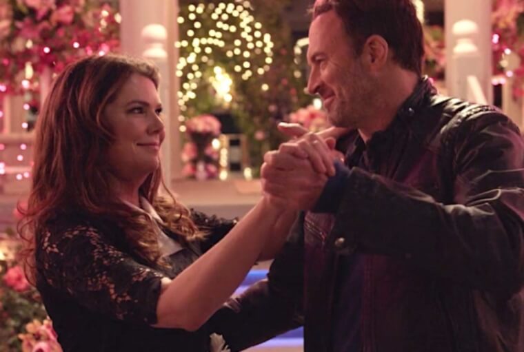Luke And Lorelai, Gilmore Girls And Gilmore Girls: A Year In The Life