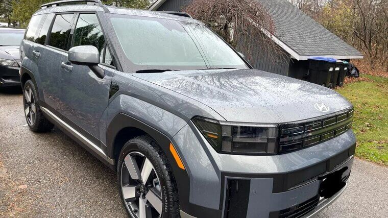 ​2025 Hyundai Santa Fe