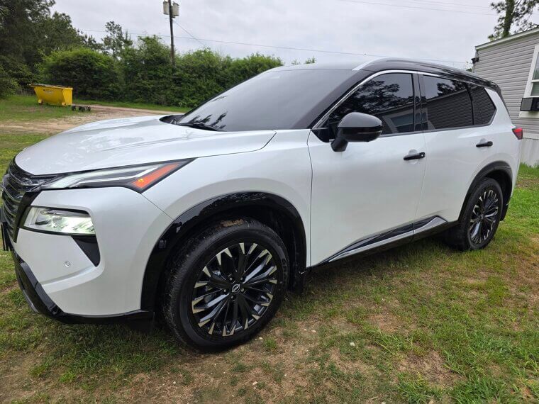 ​2025 Nissan Rogue