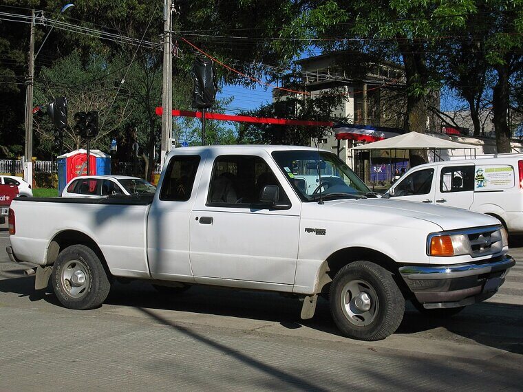 1996 Ford Ranger Regular Cab Splash Short Bed - $4,900