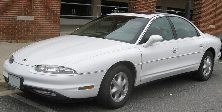 1999 Oldsmobile Aurora Sedan - $5,000