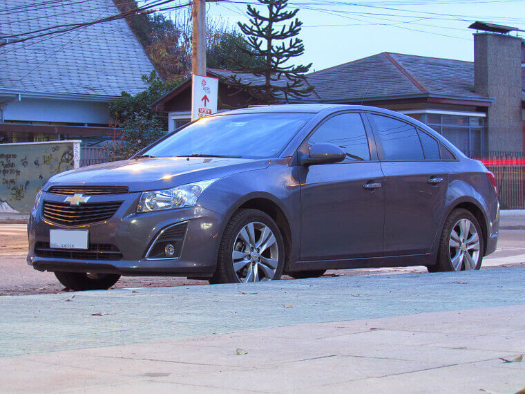 2014 Chevrolet Cruze LS - $5,000