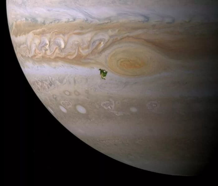 木星と北米大陸を比較してみる