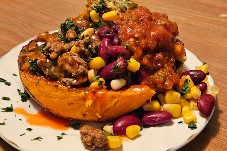 Stuffed Sweet Potato With Hummus