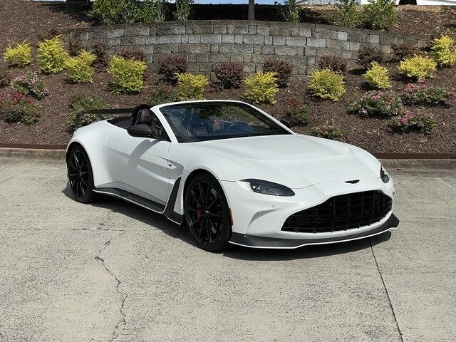 2023 Aston Martin Vantage - $20,953