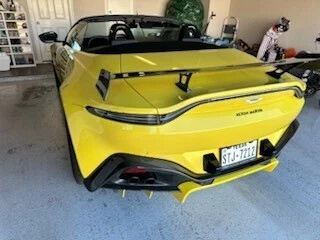 2021 Aston Martin Vantage - $119,980