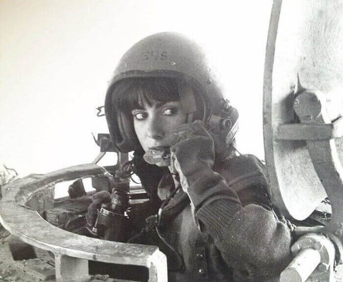 Have You Met My Mom, The Tank Instructor?