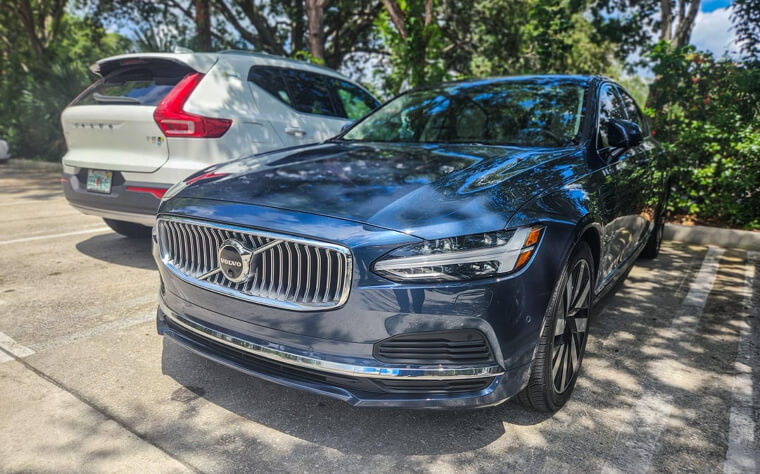 Volvo S90