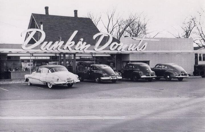Dunkin' Donuts - 1948
