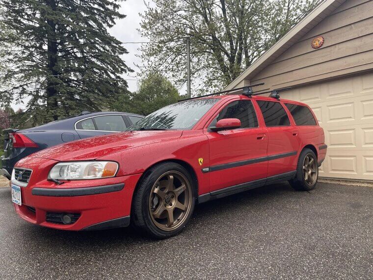 Volvo V70R