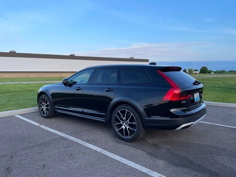 Volvo V90 Cross Country