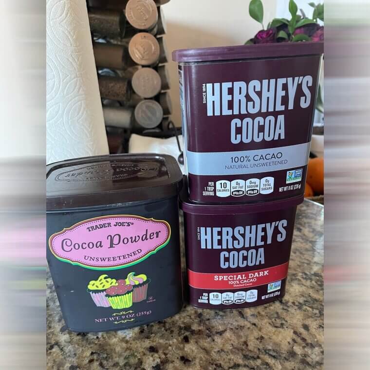 Cocoa Powder Dissipates Flavor Compounds So Smell For A Dust-Like Aroma