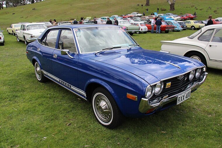 Mazda 929 (1973–1997)