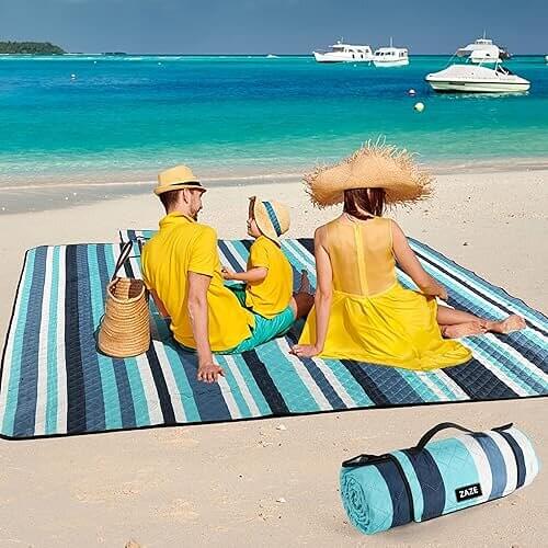 Premium Picnic Blanket that Combines Comfort with Durability. 