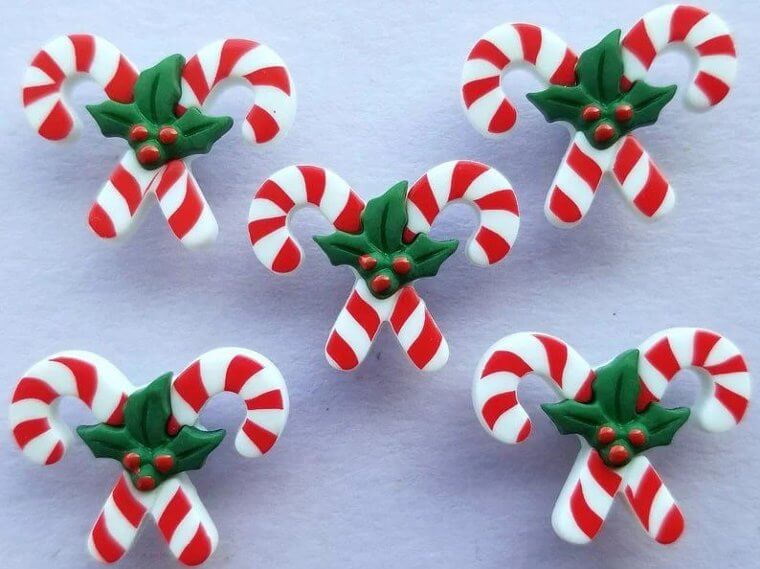 Сделай несколько держателей для карточек из конфетного тростника