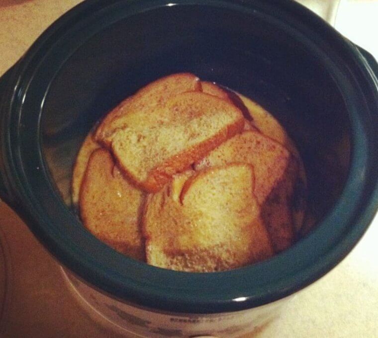 Испеките французские тосты в Крок-Поте