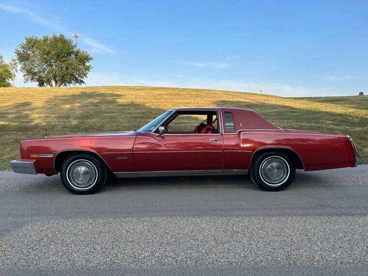 1977 Oldsmobile Toronado - $13,900.00