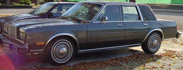 Chrysler Executive (1983)