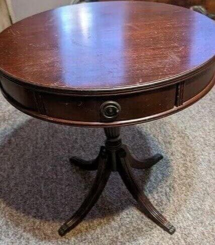 Round Pedestal Side Table with Drawer