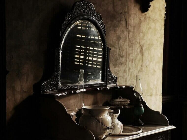 Victorian Vanity Revival
