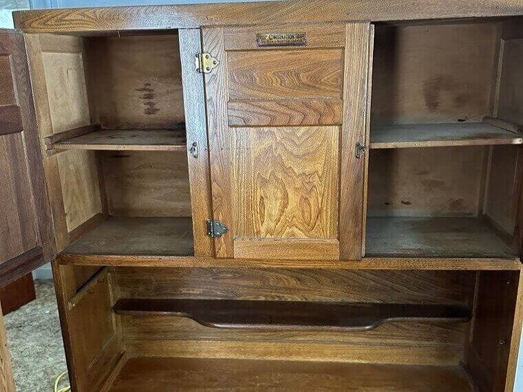 Vintage Hoosier Cabinet: A Timeless Flipping Treasure