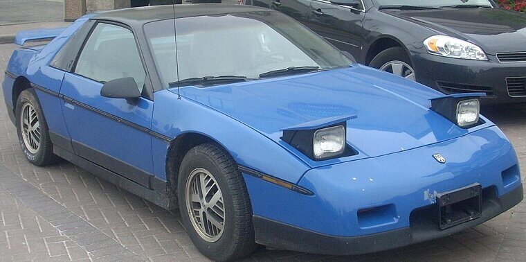 Pontiac Fiero (1984–1988)
