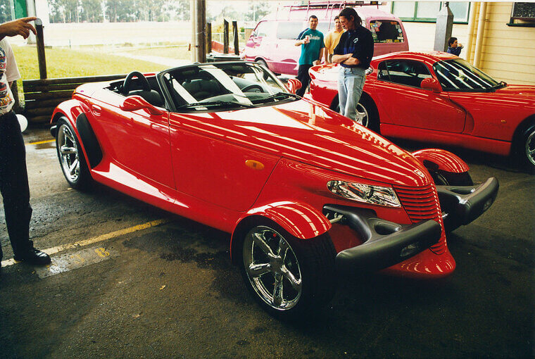 Plymouth Prowler (1997–2002)