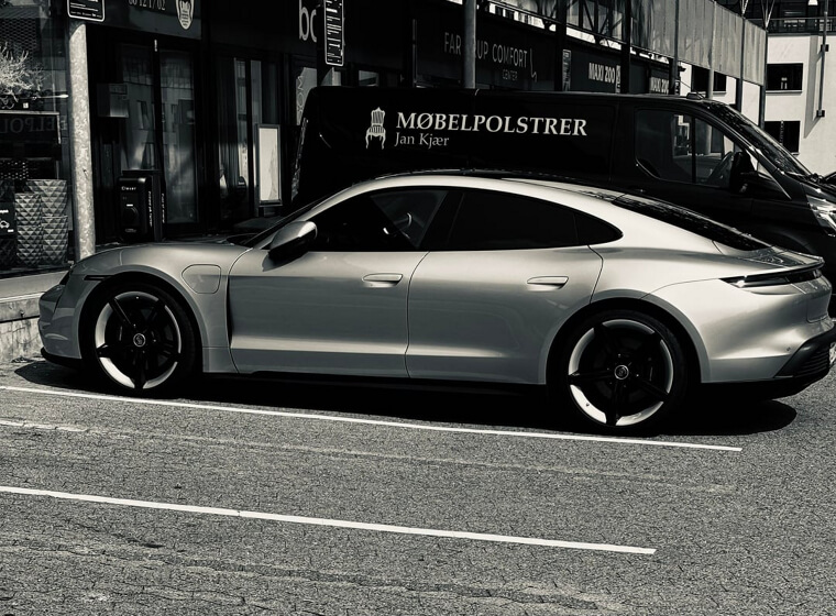 Porsche Taycan (early Models)