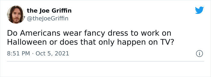 Do Americans Wear Fancy Dress To Work?