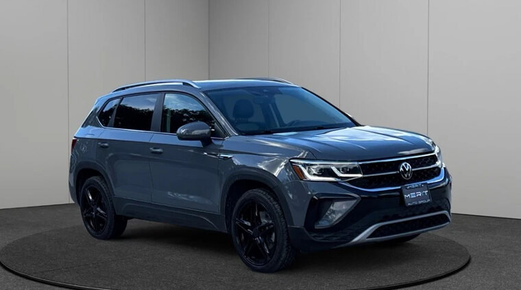 2023 Volkswagen Taos - $20,400.00