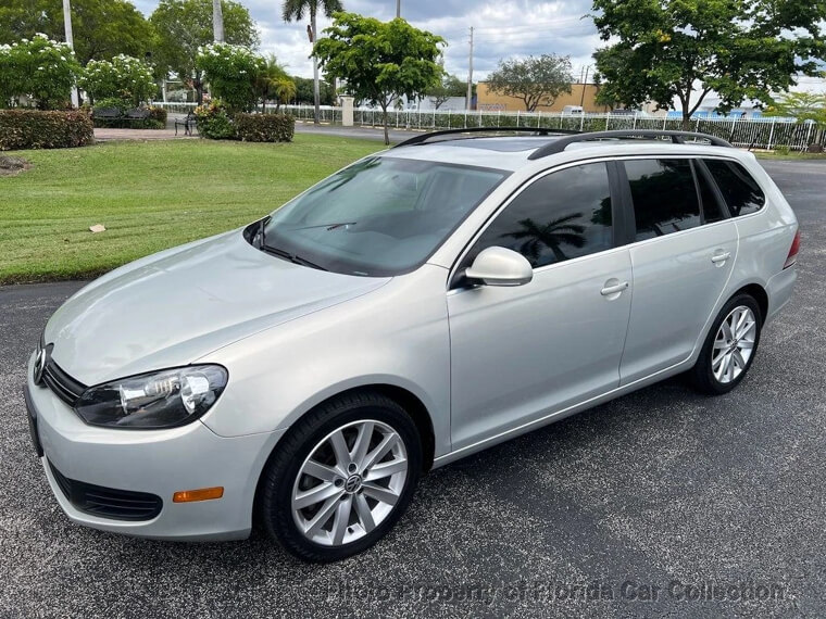 2011 Volkswagen Jetta SportWagen TDI Turbodiesel DSG Premium - $8,995.00