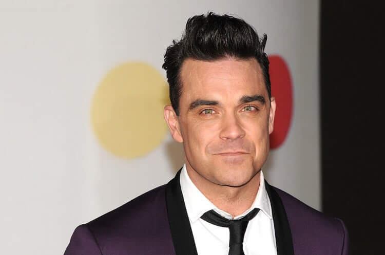 Robbie Williams Got Handsy